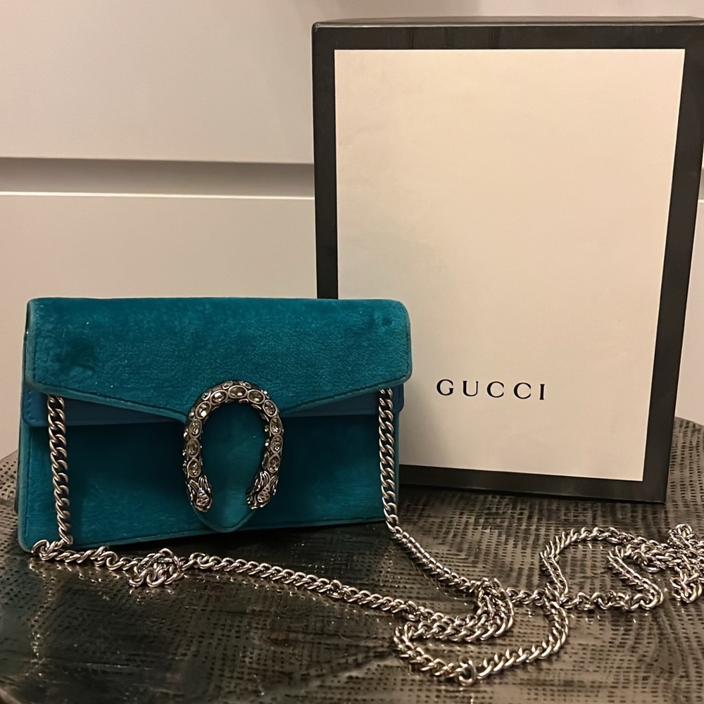 Gucci velvet super mini Dionysus in pavone cyan